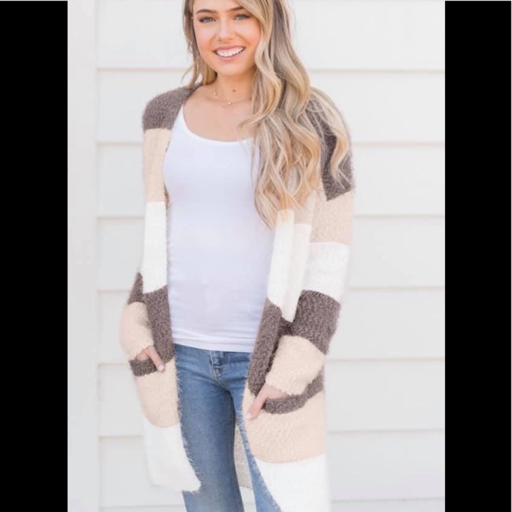 Pink/cream popcorn cardigan in size XL/1X